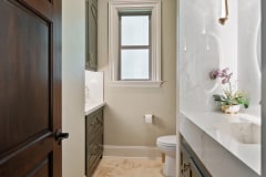 1-5_832-Eagle-Pointe-HighRes