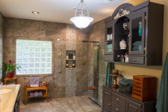 Frost's Master Bathtroom remodeling
