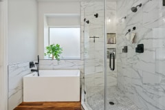 lindsay-master-bathroom11