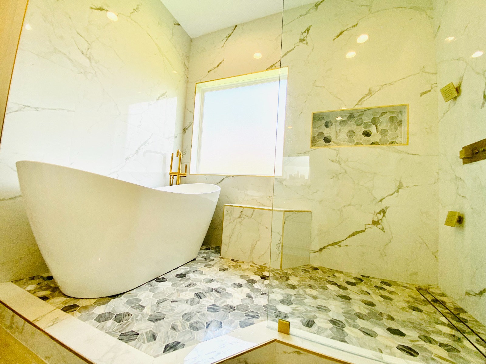 Viannis-Master-Bathroom-remodeling18